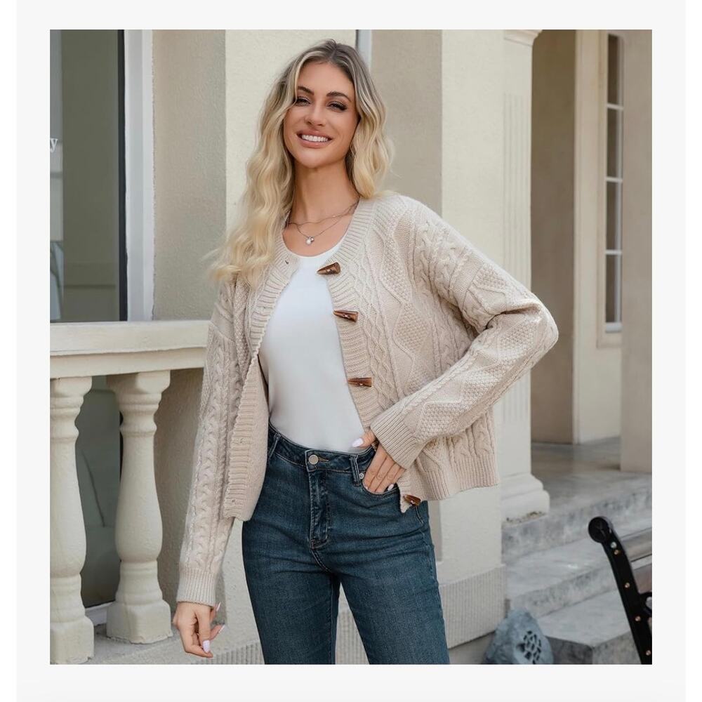 Salierart Horn Button Cardigan Sweaters